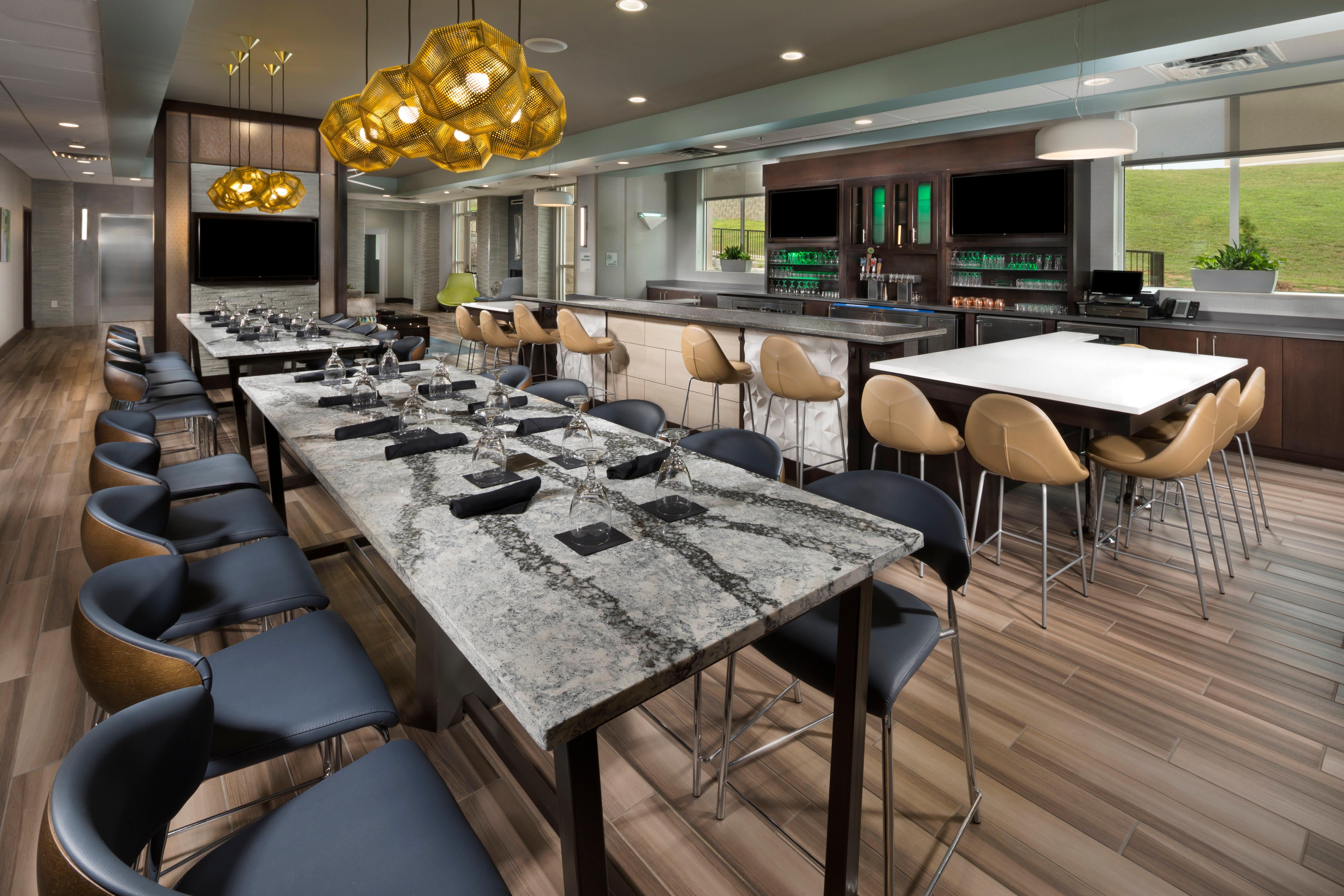 Holiday Inn & Suites Arden - Asheville Airport By Ihg Exterior photo