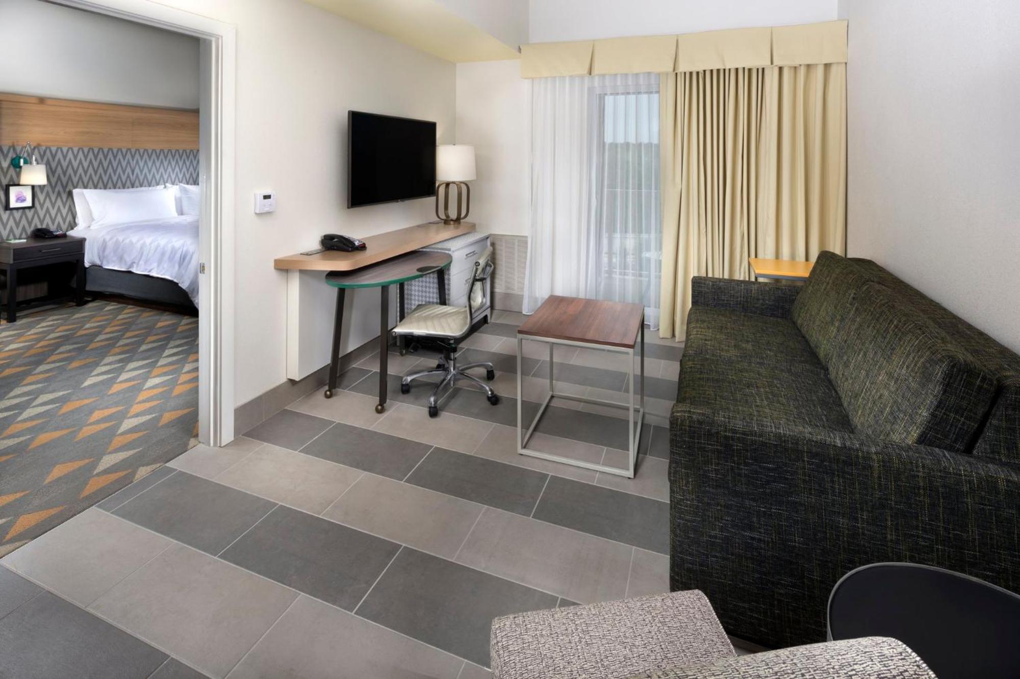 Holiday Inn & Suites Arden - Asheville Airport By Ihg Exterior photo