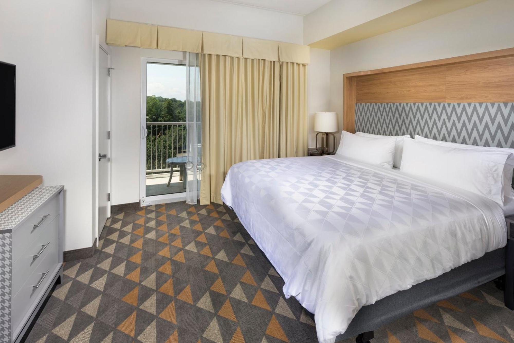 Holiday Inn & Suites Arden - Asheville Airport By Ihg Exterior photo